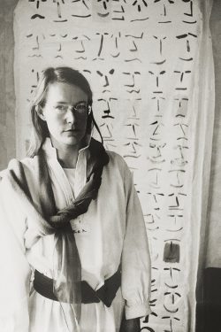 Katharina N. Eitel in ihrem Atelier